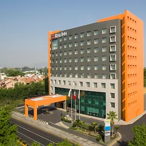 **** Hotel Real Expo México